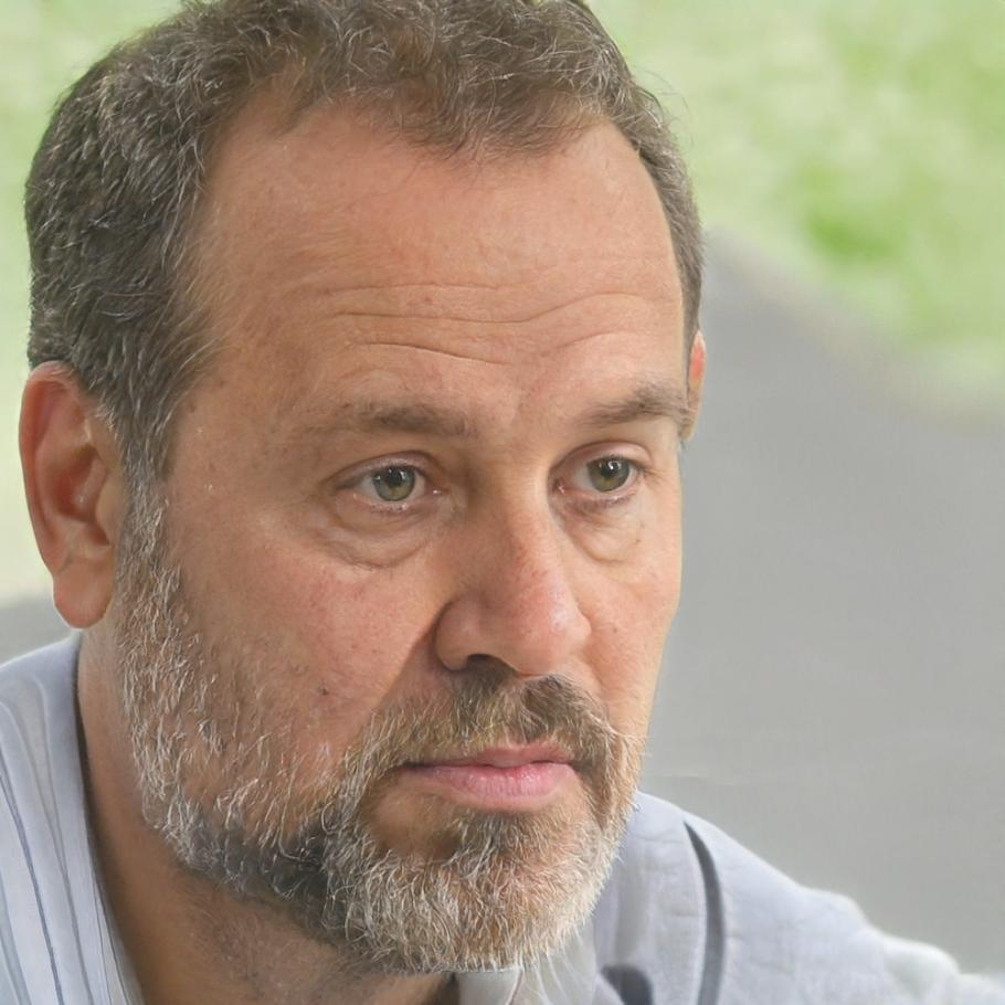 Director financiero de empresa tecnológica